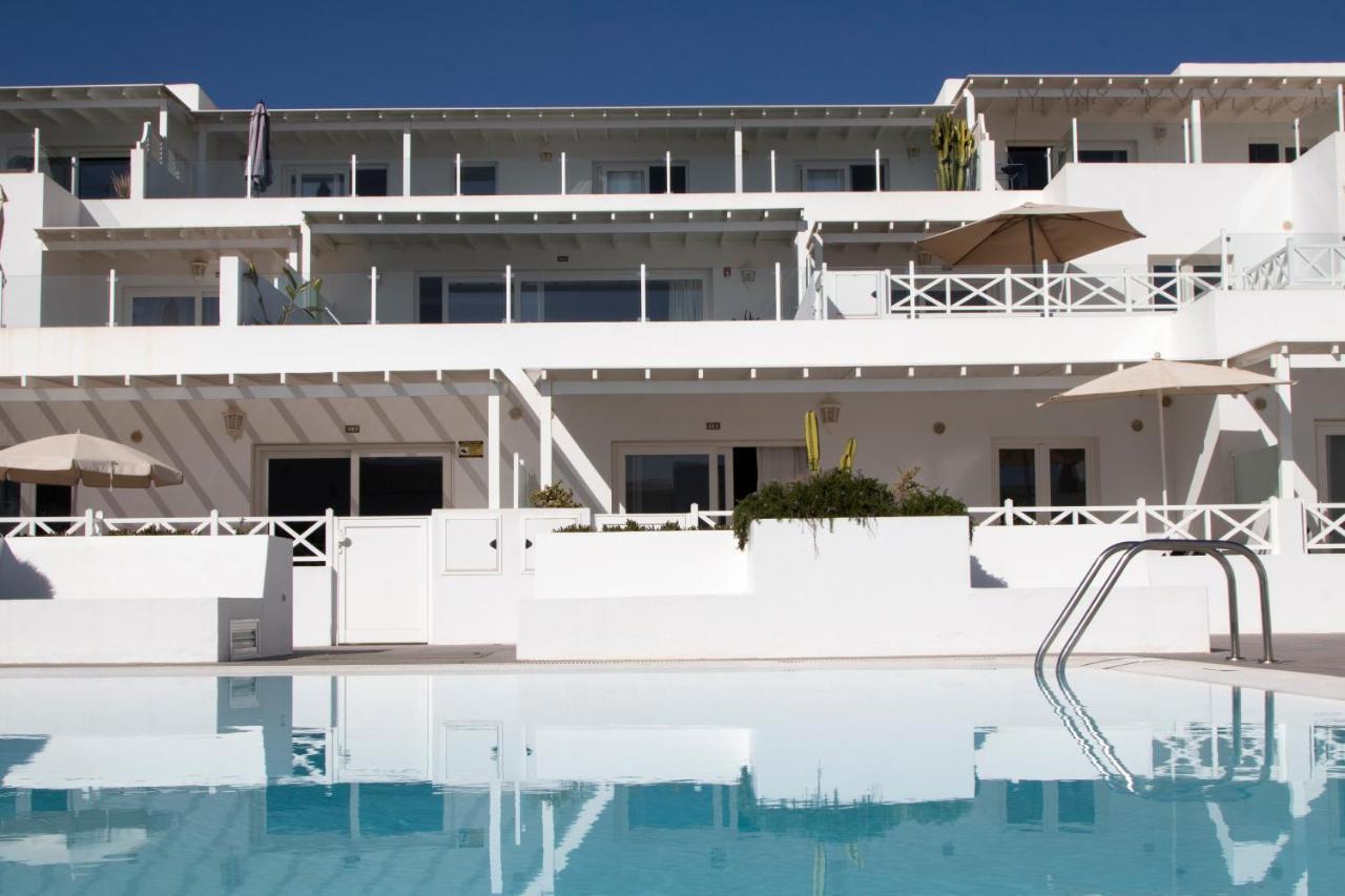Flower Beach Suite Pool Playa Honda  Bagian luar foto