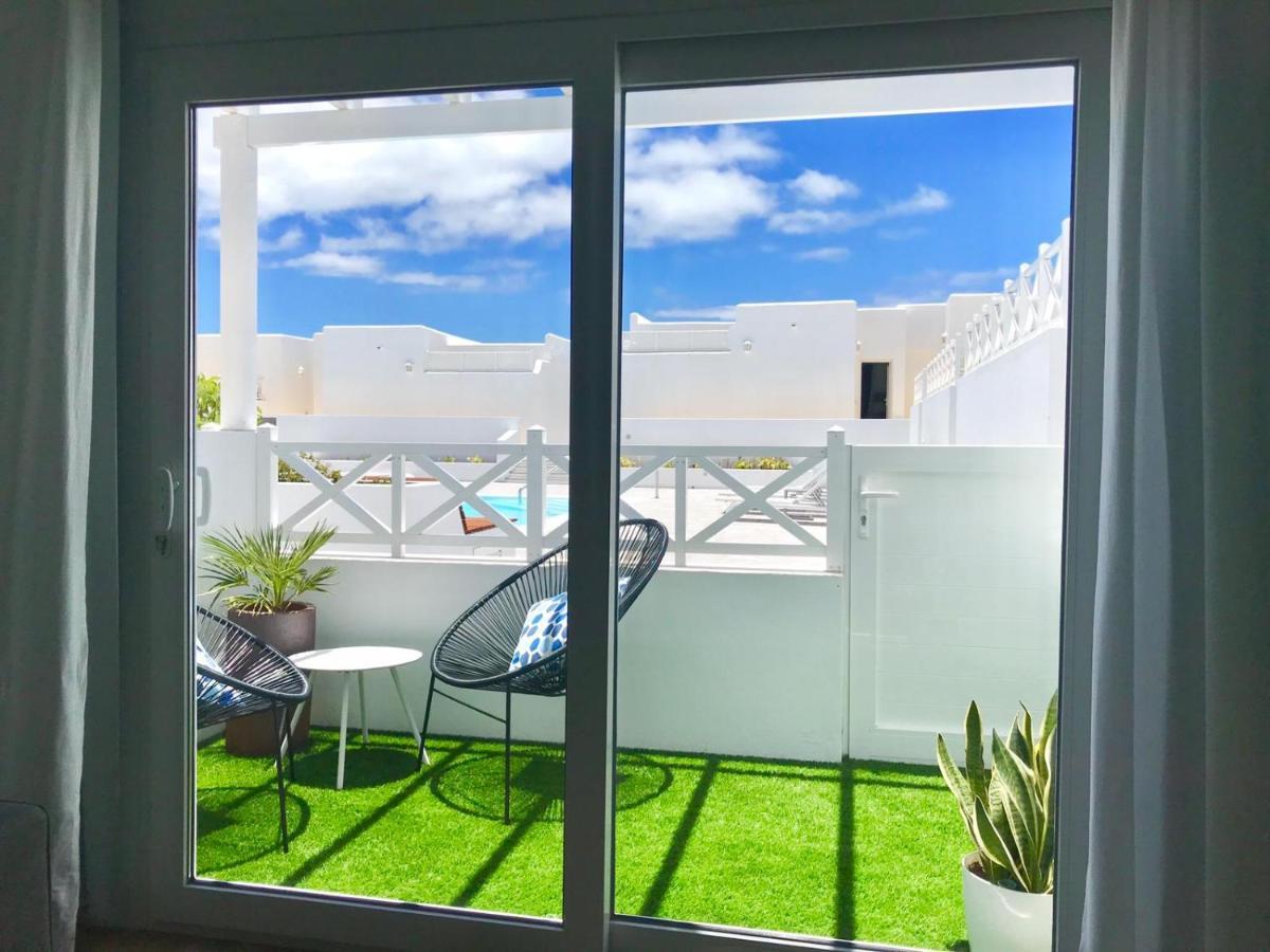 Flower Beach Suite Pool Playa Honda  Bagian luar foto